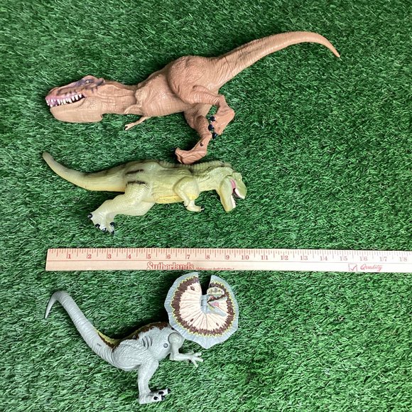 3 Jurassic World Dinosaurs - Picture 7 of 8